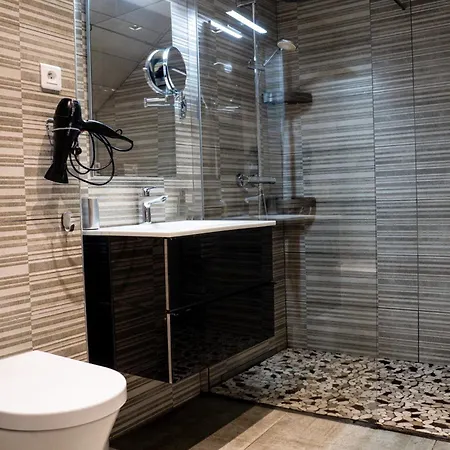 Le Quimberg Jacuzzi Et Sauna Orbey