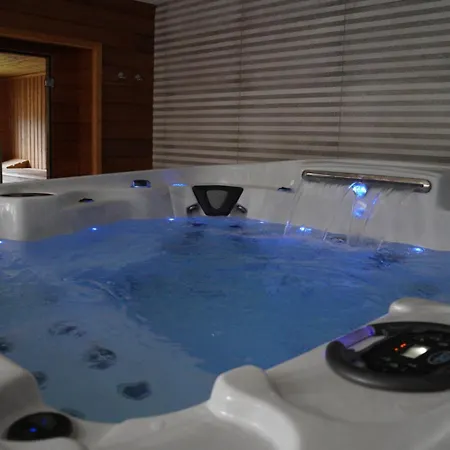 Prázdninový dům Le Quimberg Jacuzzi Et Sauna Orbey